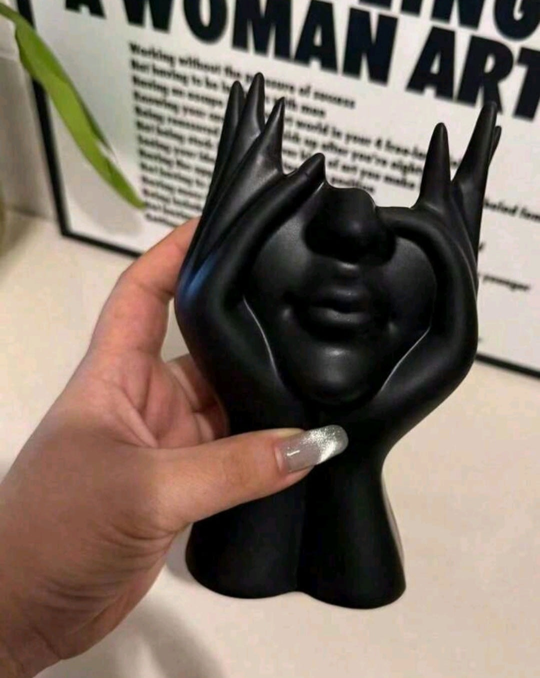 Makeup brushes including brush holder